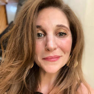 Meet your Posher, Julie